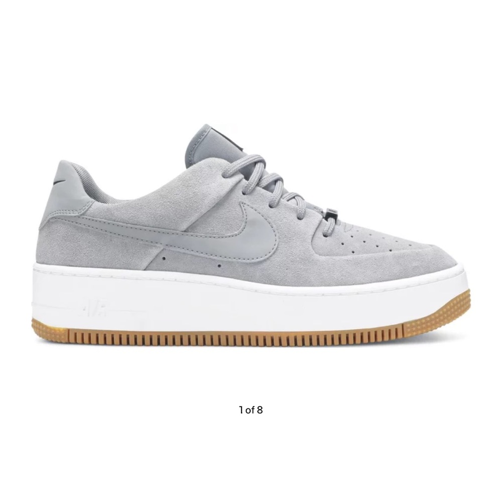Nike seude sneakers